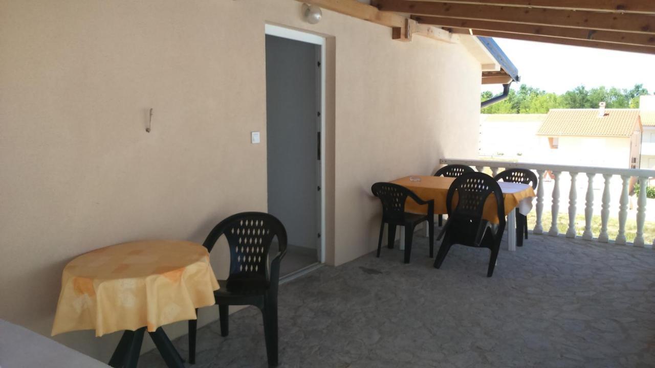Apartments Ninske Vodice 외부 사진