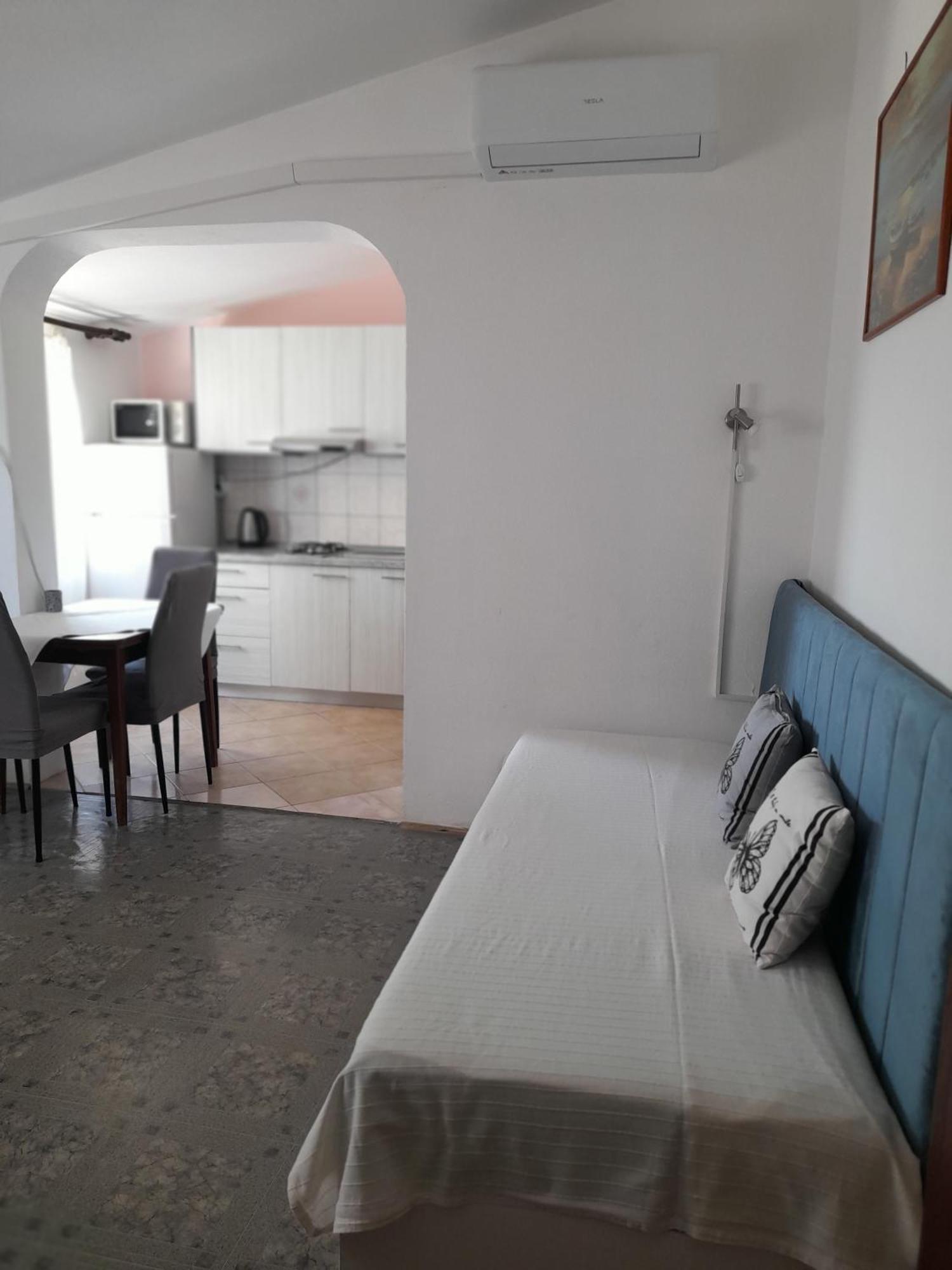 Apartments Ninske Vodice 객실 사진